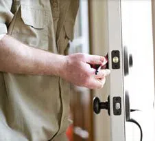 Sherwood Locksmith Service Sherwood, OR 503-433-9152 - 15a-Lock-Change